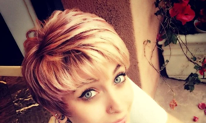 36C4260500000578 3717644 The 18 year old daughter of the late Michael Jackson paid tribut m 69 1470030634789 jpeg