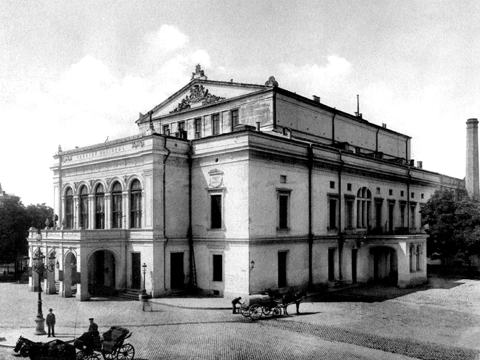 Teatrul Național București, clădirea veche