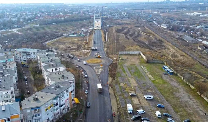 Se asfaltează pe Drumul de Centură Galați FOTO: CJ Galați