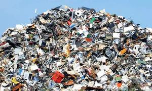 gunoaie2145444 0 jpeg