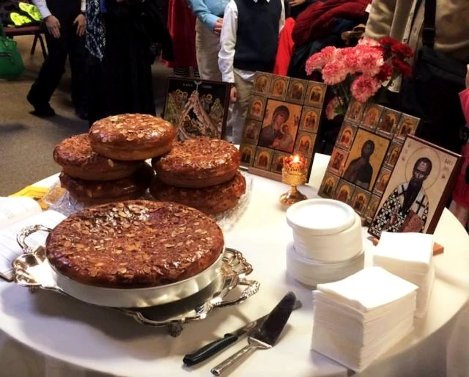 Vasilopita, preparat grecesc                 FOTO: St. John the Baptist Greek Orthodox Church