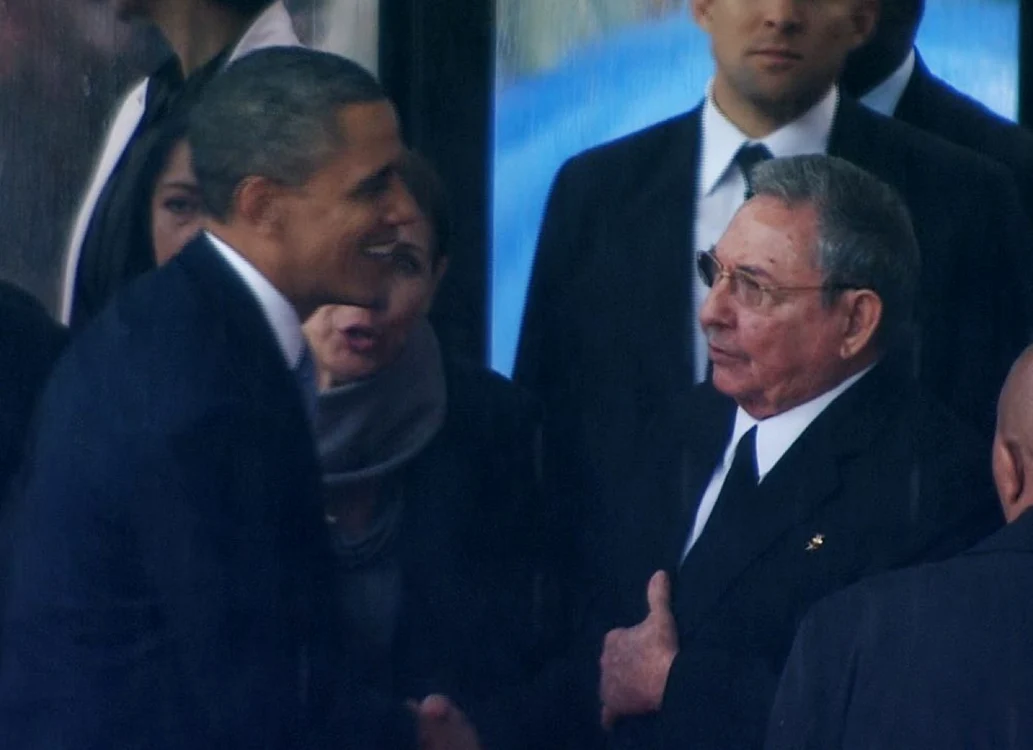 Barack Obama şi Raul Castro reiau dialogul SUA-Cuba îngheţat în 53 de ani FOTO AP