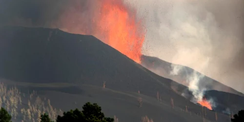 Vulcanul din La Palma in eruptie FOTO EPA-EFE