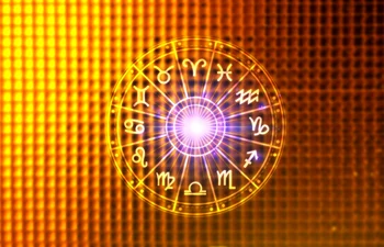 horoscop shutterstock 2414471661 jpg