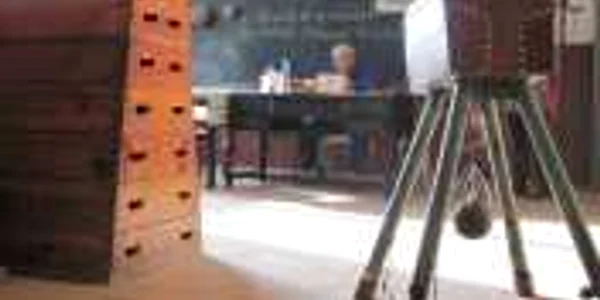 Colegul de catedră al dascălului, profesorul Zimnicaru(foto), îi ia apărarea lui Dragomir