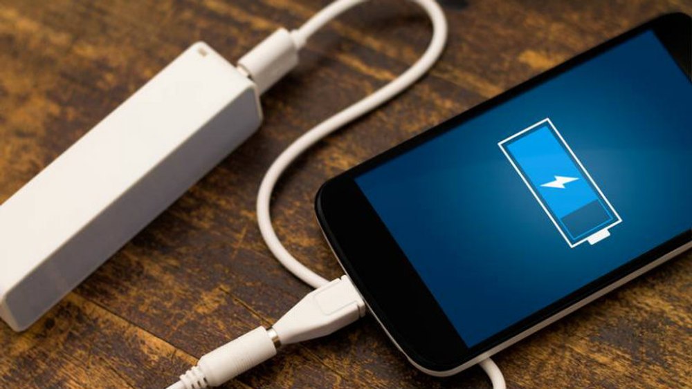 Cel mai rapid încărcător din lume poate alimenta complet un smartphone în mai puțin de 5 minute