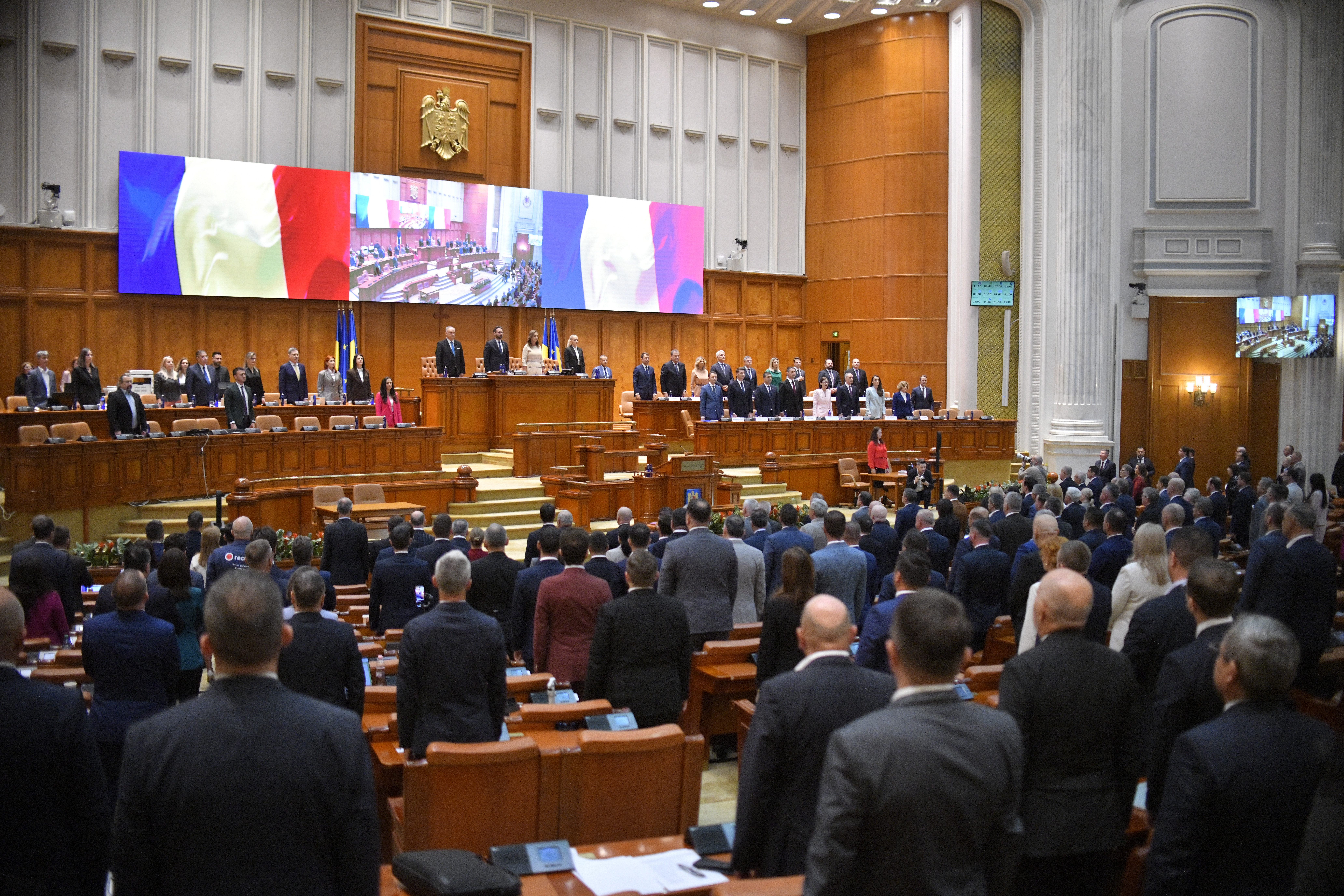 Vot învestitură Guvern Mureșan în Parlament