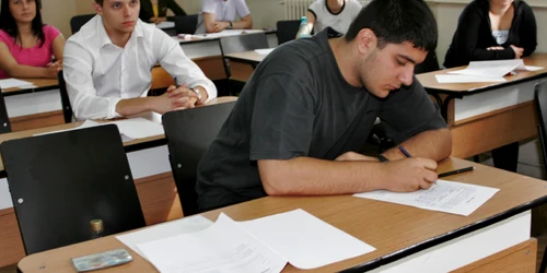 Elevii nu au tratat cu prea multă seriozitate testările iniţiale