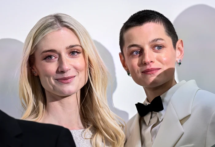 Elizabeth Debicki și Emma Corrin, Getty (2) jpg