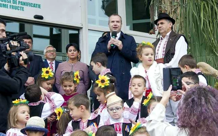 Imagine de la deschiderea Festivalului Toamnei de la Galaţi FOTO PMG