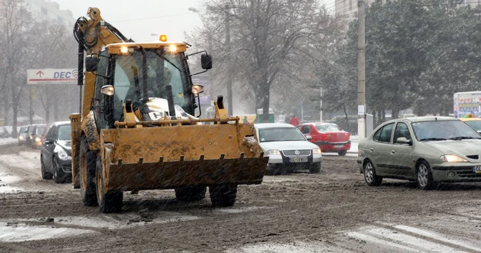 Galaţiul lovit de ninsori, foto: Bogdan Dimofte