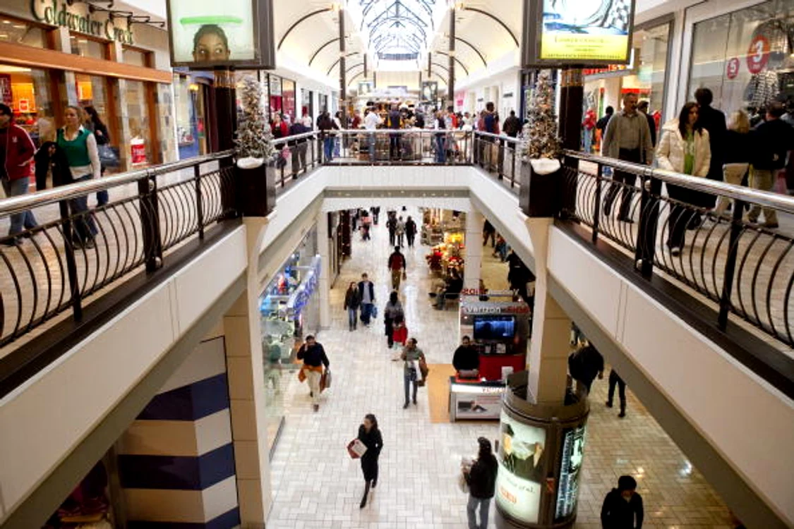 
    Când se vor redeschide mall-urileFoto: Getty Images  