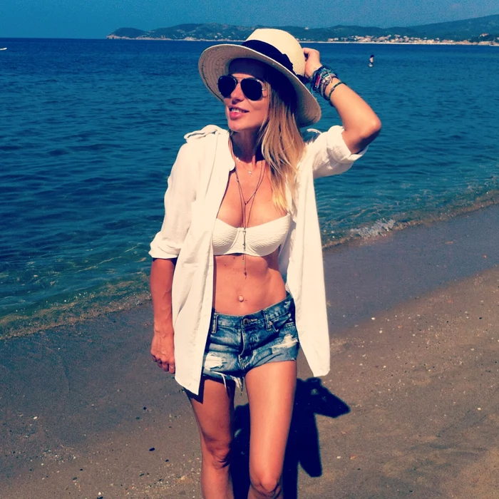 
    Jojo o duce extrem de bine, atât pe plan profesional, cât şi pe plan personalFoto: Arhiva personală  