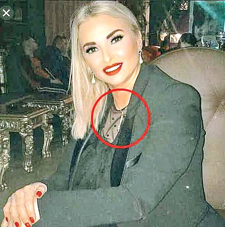 Maria Meșter, 48 de ani, a purtat la gât bijuteriile miliardarei