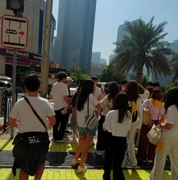 Elevii din Vrancea în Dubai. Foto: Vrancea 24