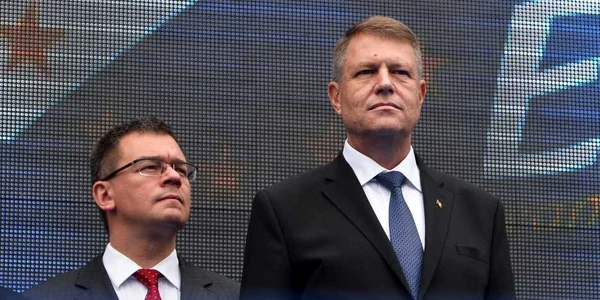 Mihai Răzvan Ungureanu Klaus Iohannis FOTO Mediafax