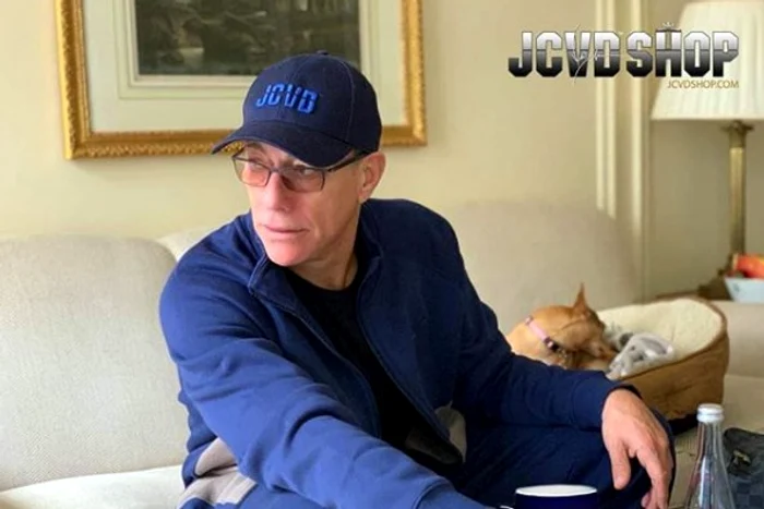 Jean Claude Van Damme a cerut salvarea cățelei Raya cu prilejul împlinirii vârstei de 60 de anifoto: Instagram