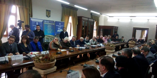 dezbatere centenar alba iulia