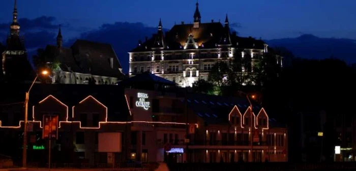 Sighişorenii sting lumina în Cetatea Medievală (foto: Trandafir Emil)