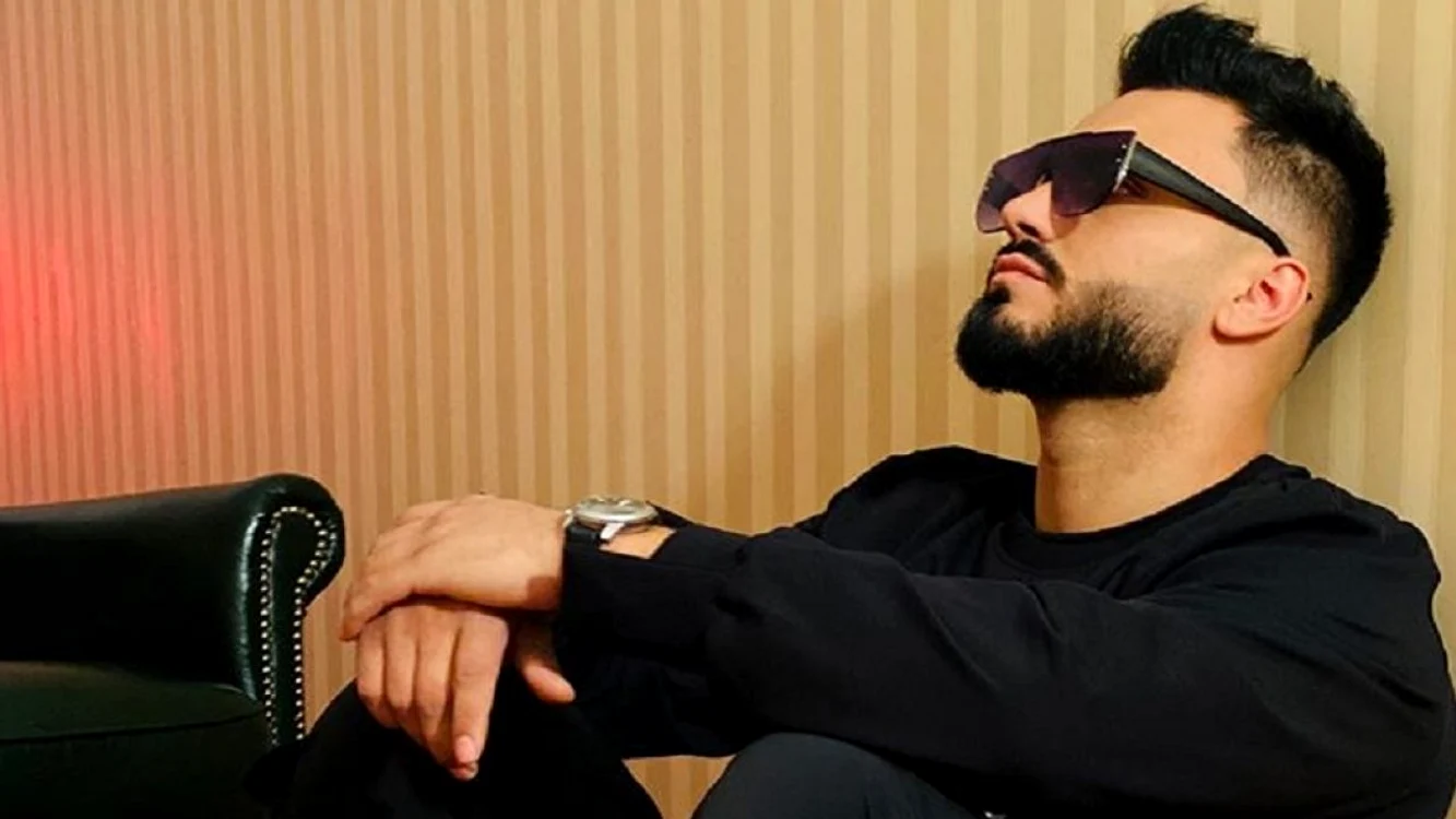 Jador pocește manele în cântările live Sursa: Instagram 