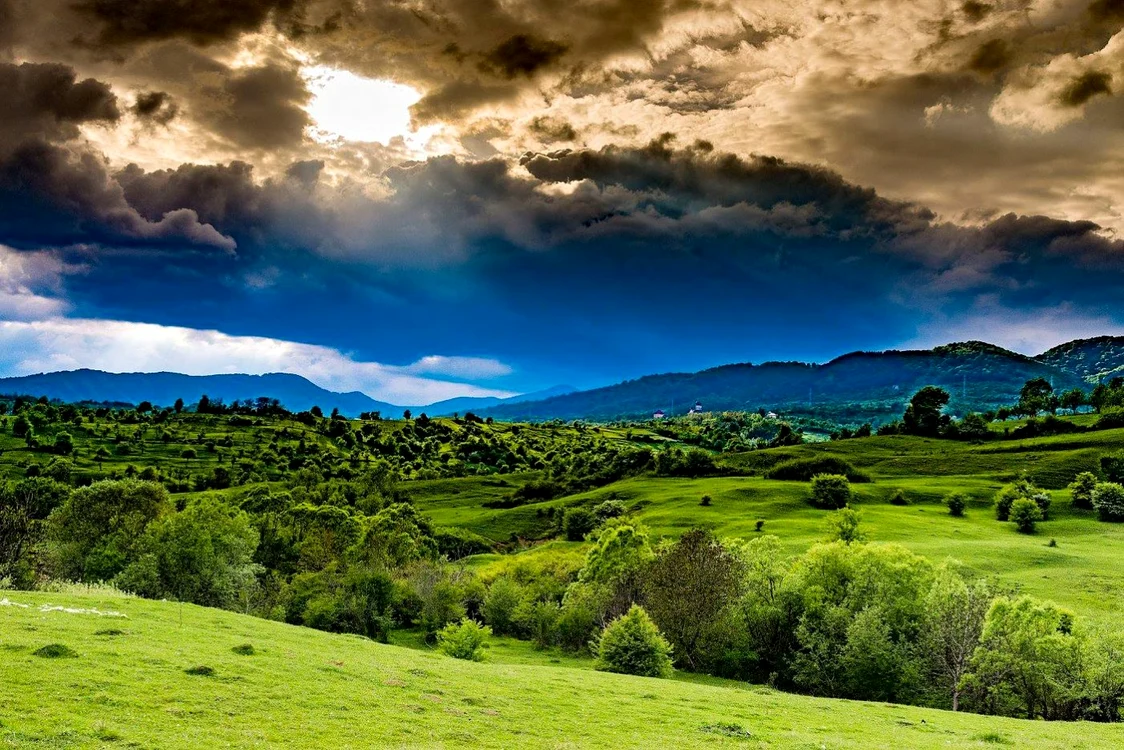 Ţara Loviştei - Vâlcea Foto Bogdan Căprariu