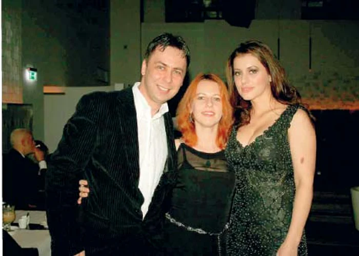 Cătălin Marin s-a însurat cu Melia Cerchez (stânga), regizoarea serialului