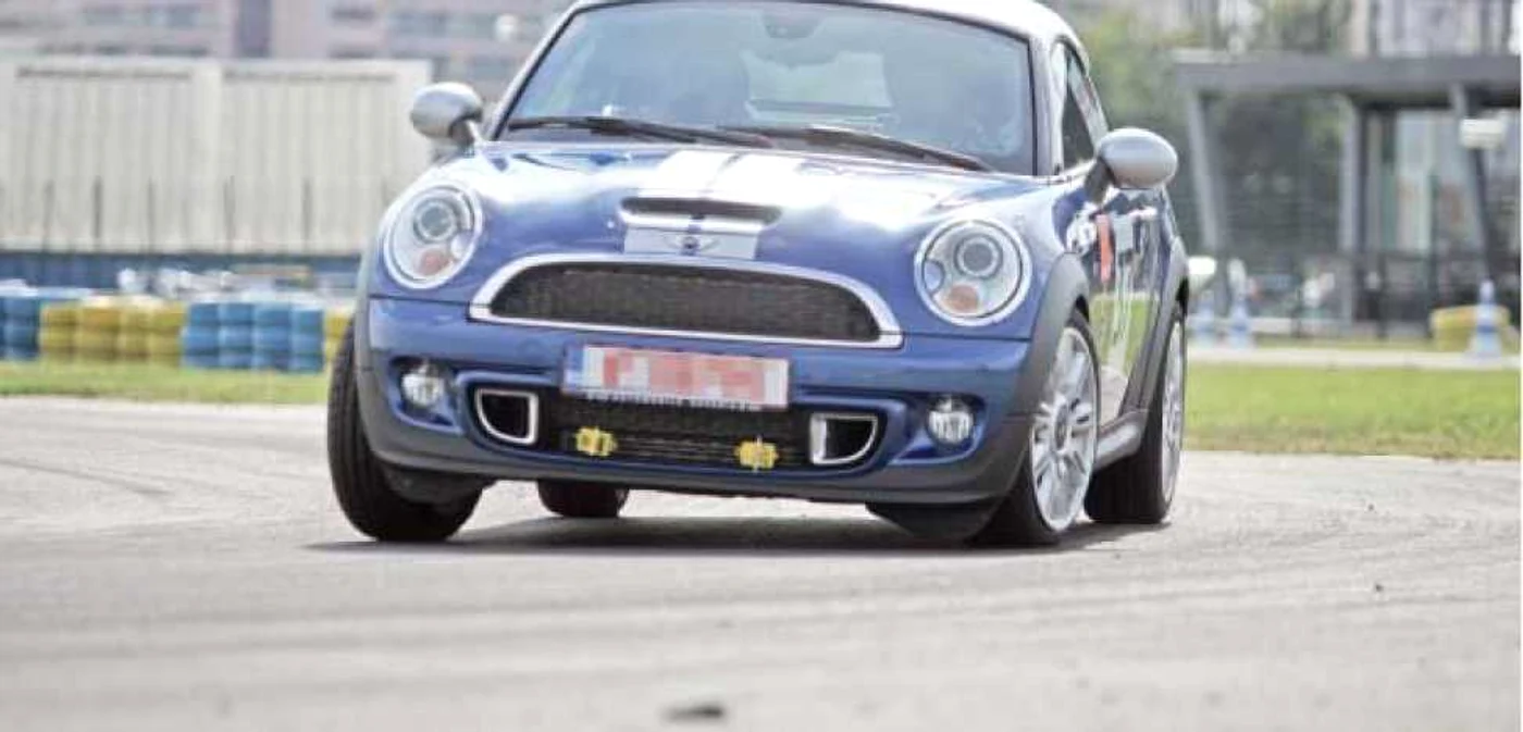 Noul Mini Coupé are cel mai dinamic look din gamă 
