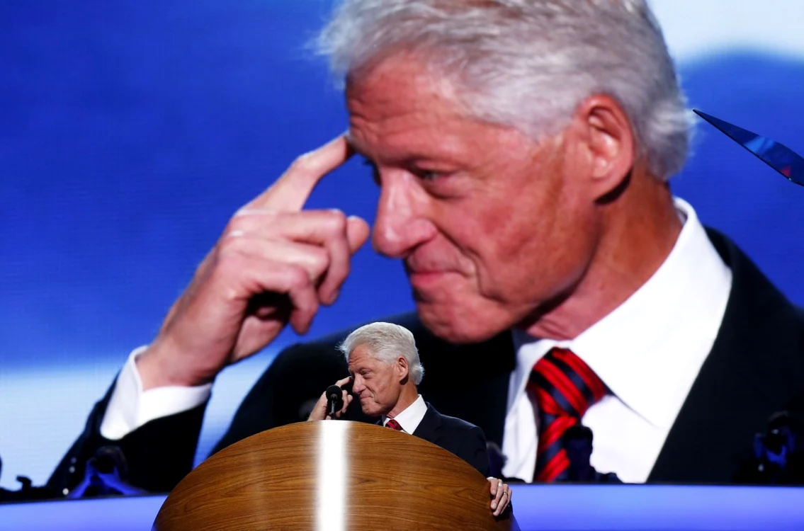 Bill Clinton vrea să schimbe mentalitatea oamenilor cu privire la minorităţile sexuale