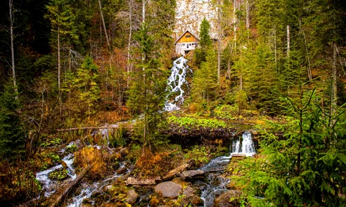 Cascada celor 7 izvoare jpg