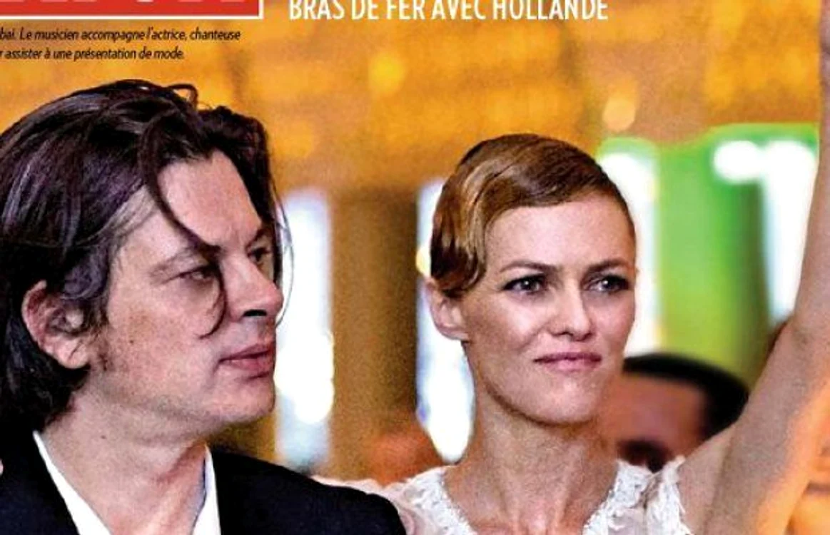 
    Benjamin Biolay împreună cu Alysson Paradis  