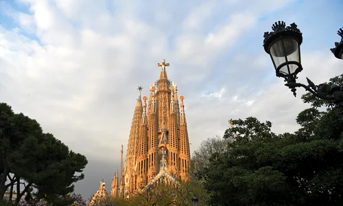 AFP  20260324 antoni gaudi sagrada familia barcelona  urbanandsport thesagra260322 nphQ3  v1  HighRes  TheSagradaFamiliaCro png