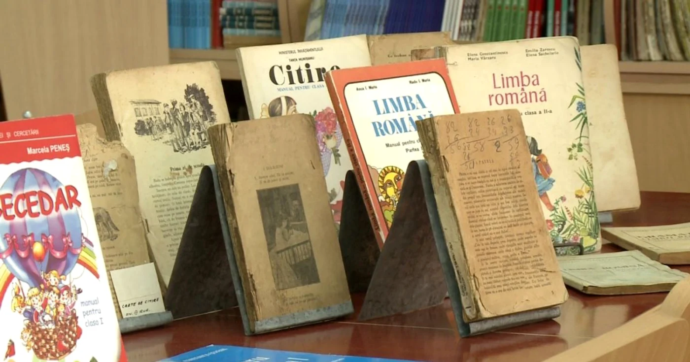 Colectionar de abecedare Galati. Foto
