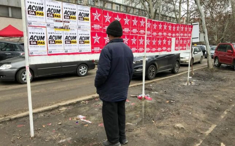 Ofensiva hibridă a Rusiei în Republica Moldova: rețele de boți, preoți loiali Moscovei și cumpărarea voturilor