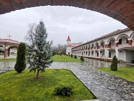 Mănăstirea Șag-Timișeni FOTO Ștefan Both