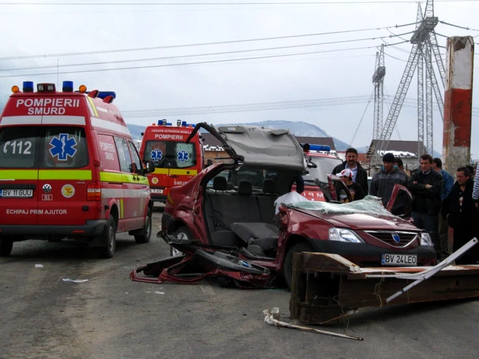 Accidentul s-a produs într-o zonă periculoasă unde mai mulţi şoferi şi pietoni şi-au pierdut viaţa în ultimii ani FOTO Arhivă