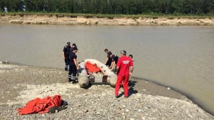 Ceilalți pescari căzuți în Mureș au fost descoperiți pe malurile râului, ei reușind să iasă singuri din apă