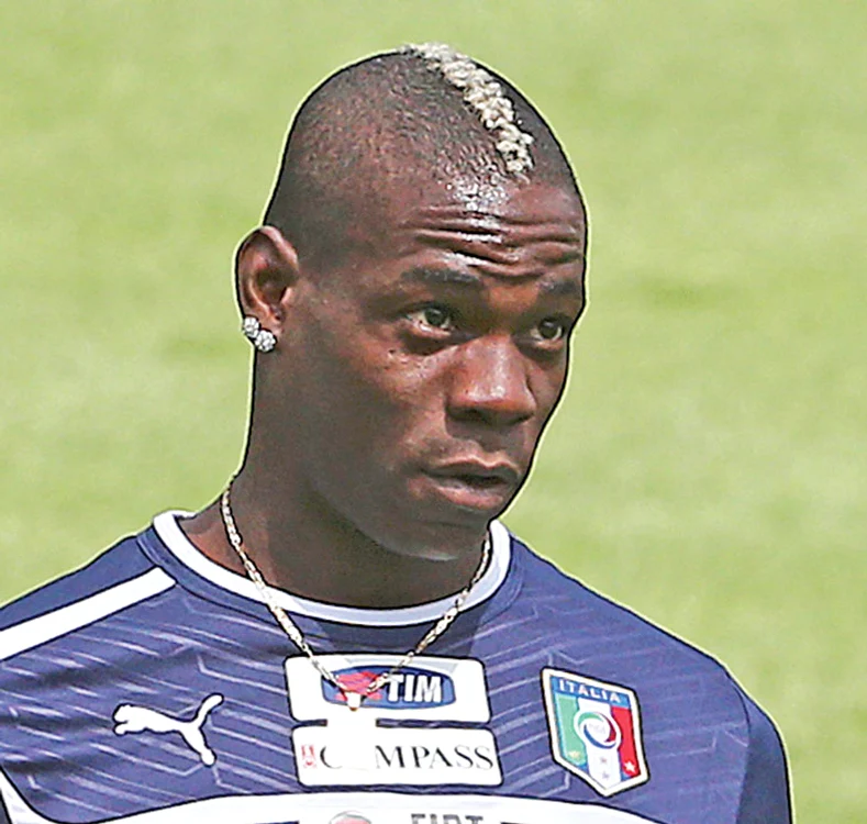 Mario Balotelli şi Fanny Neguesha pot forma din nou un cuplu, dar fotbalistul are pretenţii pe  care modelul belgian le consideră inacceptabile