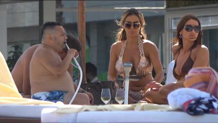 
    Bolidul Lamborghini  Aventador, cumpărat  din Germania   