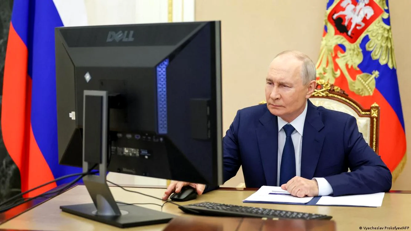 Președintele Rusiei, Vladimir Putin, și-a exprimat votul online la alegerile parlamentare