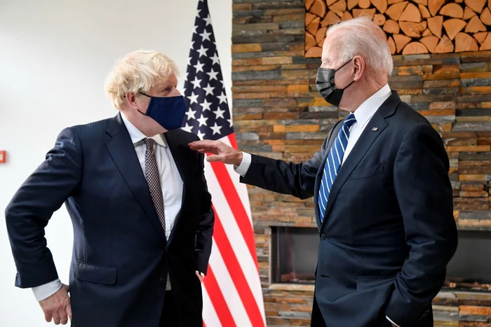 
    Boris Johnson, întrevedere cu Joe Biden înainte de summitul G7Foto: Getty  