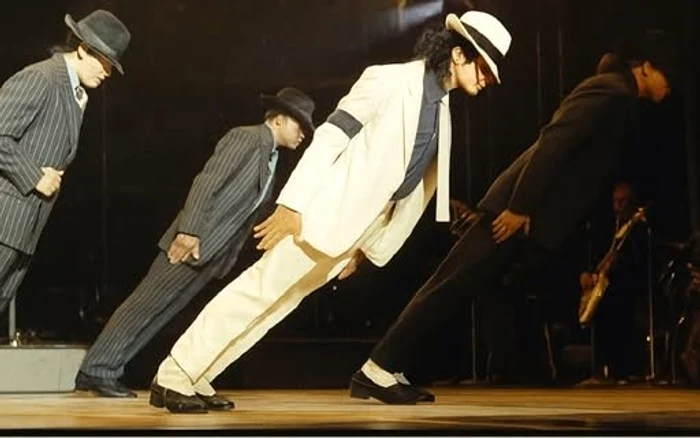 Înclinarea lui Michael Jackson / FOTO: Atlas Geografic