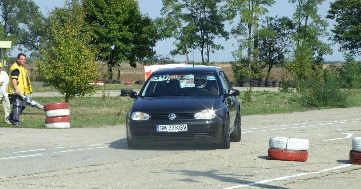 32 de concurenţi din mai multe judeţe s-au înscris până în prezent