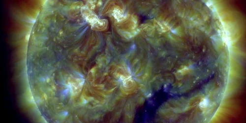 explozie solara reuters