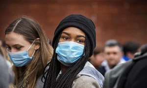 adolescenti masti coronavirus jpeg