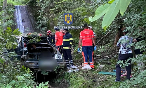 accident transfagarasan  FOTO  IPJ Ag2 jpg