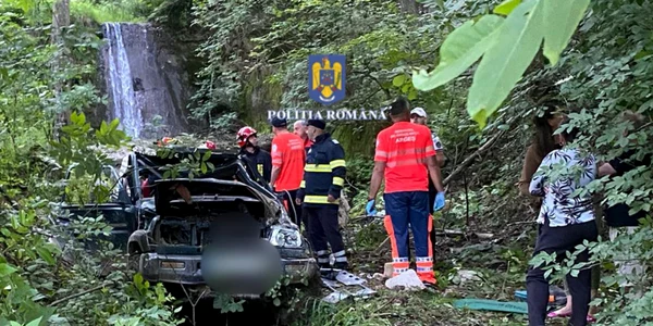 accident transfagarasan  FOTO  IPJ Ag2 jpg