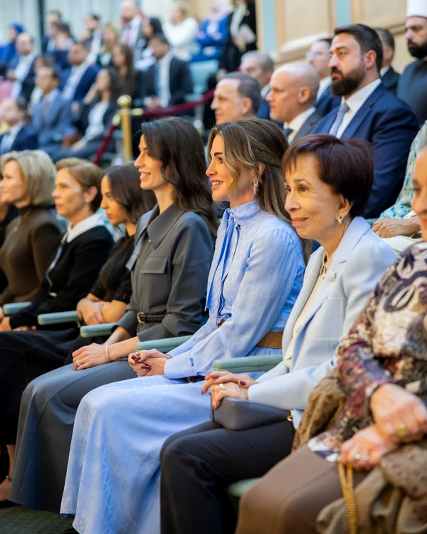 Regina Rania și Prințesa Rajwa foto casa regala a Iordaniei 3 jpg