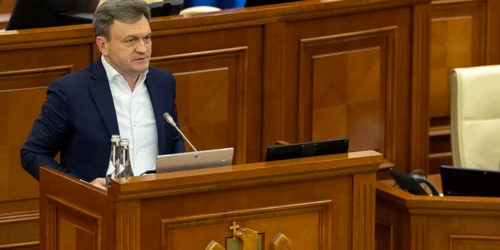 Dorin Recean Parlament Chisinau FOTO Multimedia parlament md jpg