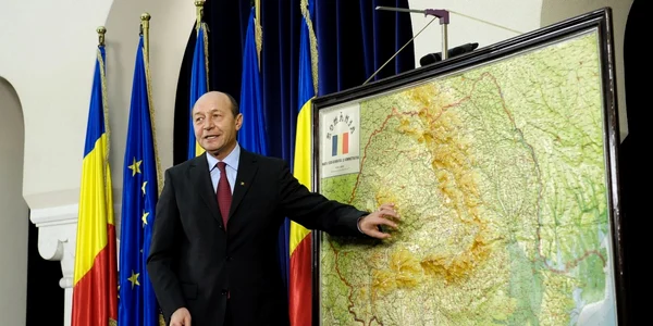 Traian Băsescu harta romaniei FOTO Adevărul