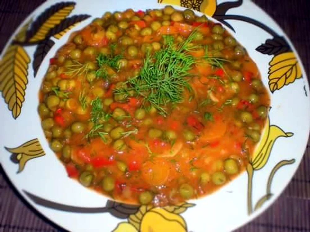 
    Mâncărică de mazăre cu legume   